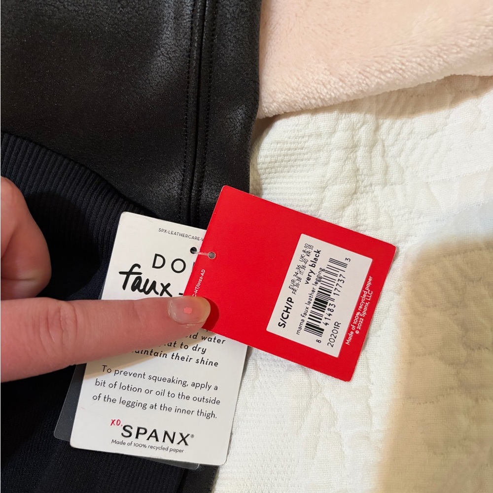 SPANX very black momma maternity faux leather leggings- NWT - Picture 7 of 7